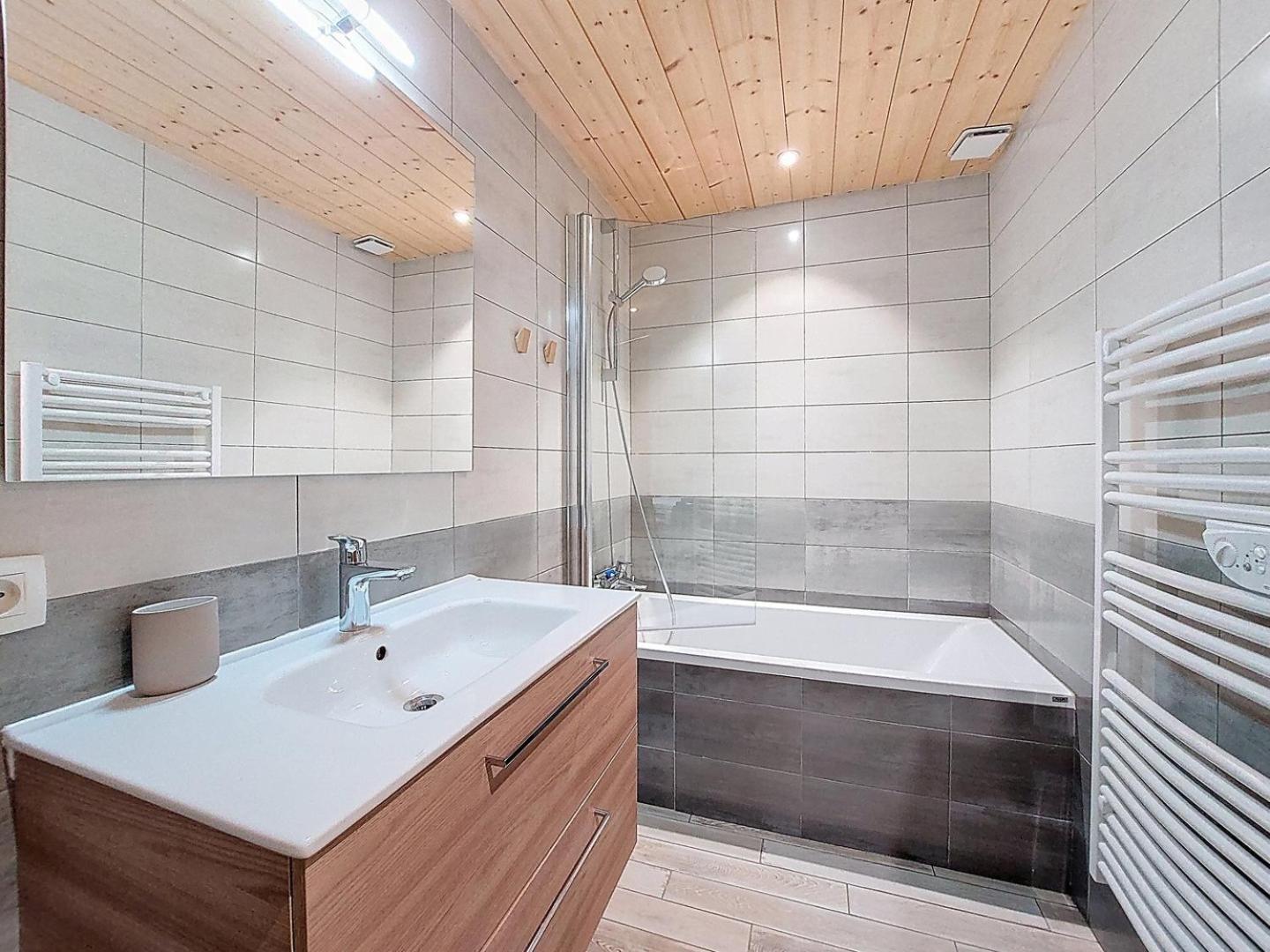Appartement-3-Chambres-8-Couchages-Wifi-Montriond-Chebourins Ngoại thất bức ảnh